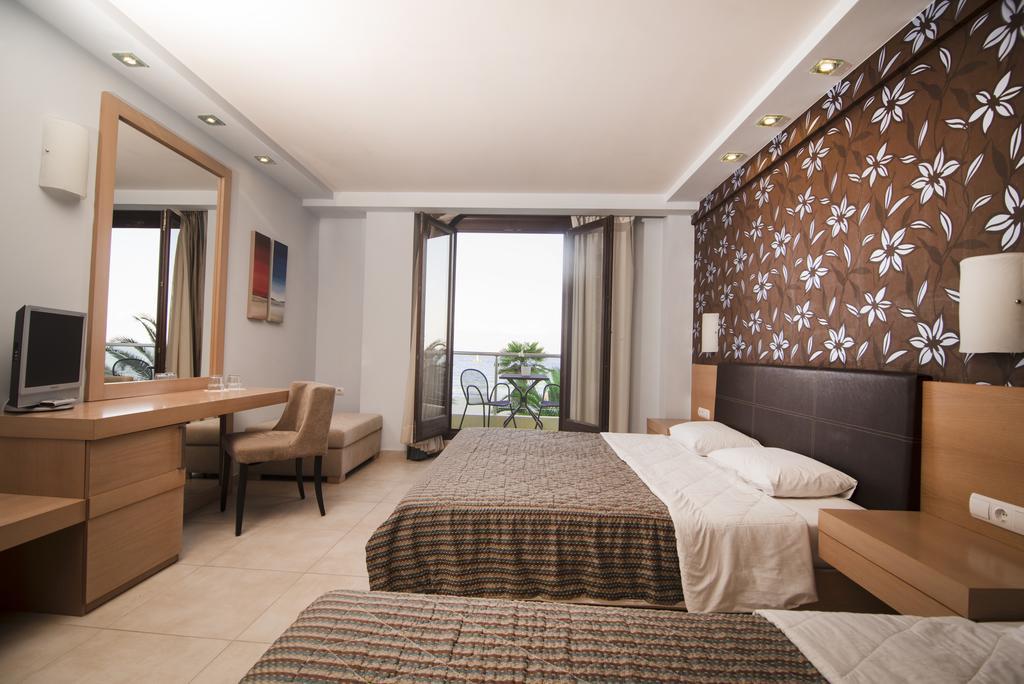 Mistral Hotel Paralía Szoba fotó